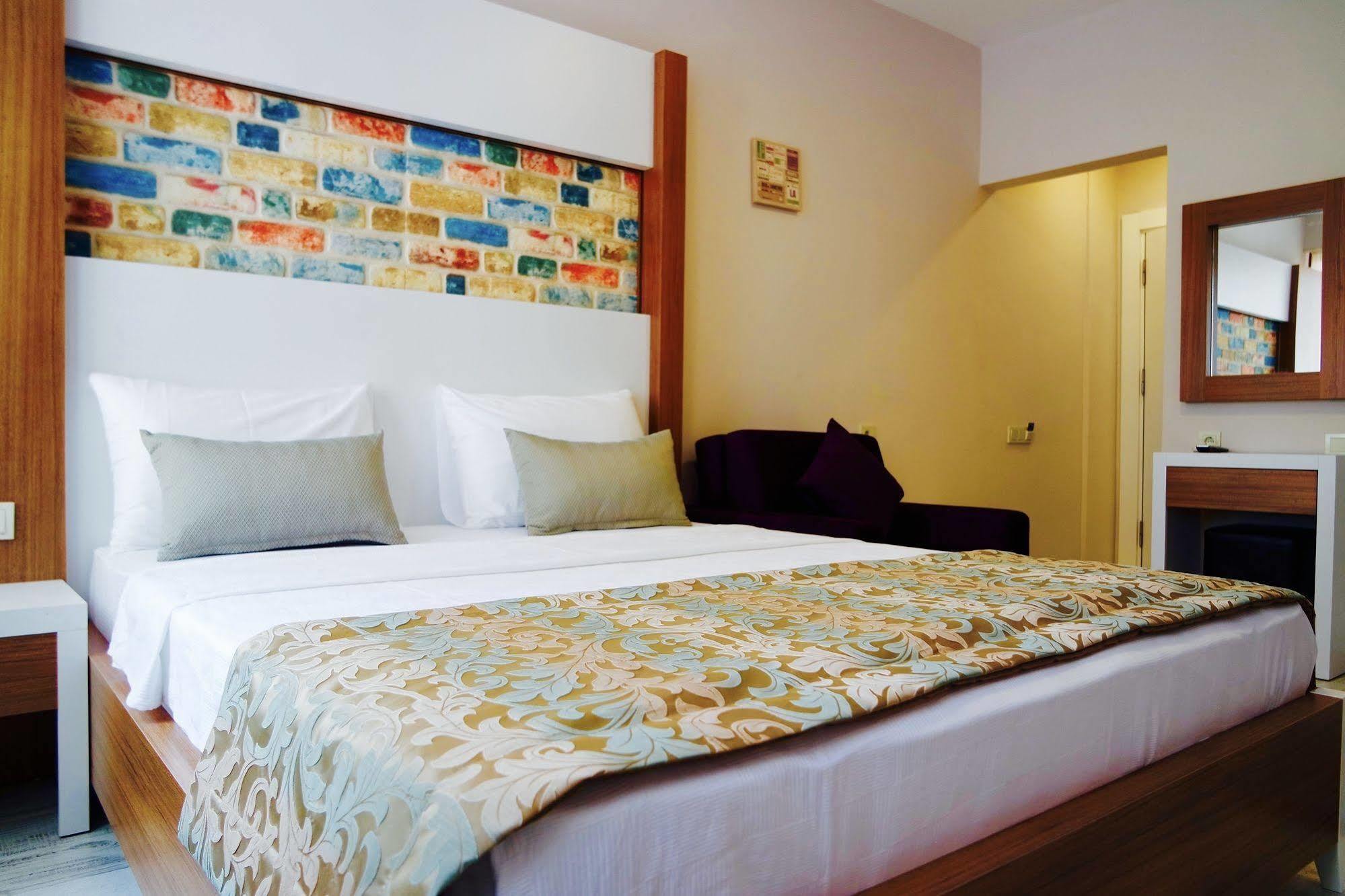 Ale Boutique Apartments Antalia Esterno foto